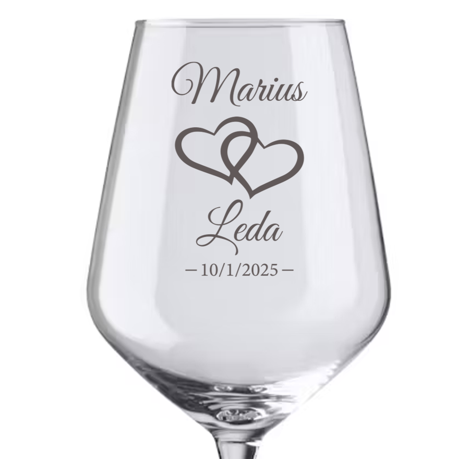 Copa de vino corazones boda