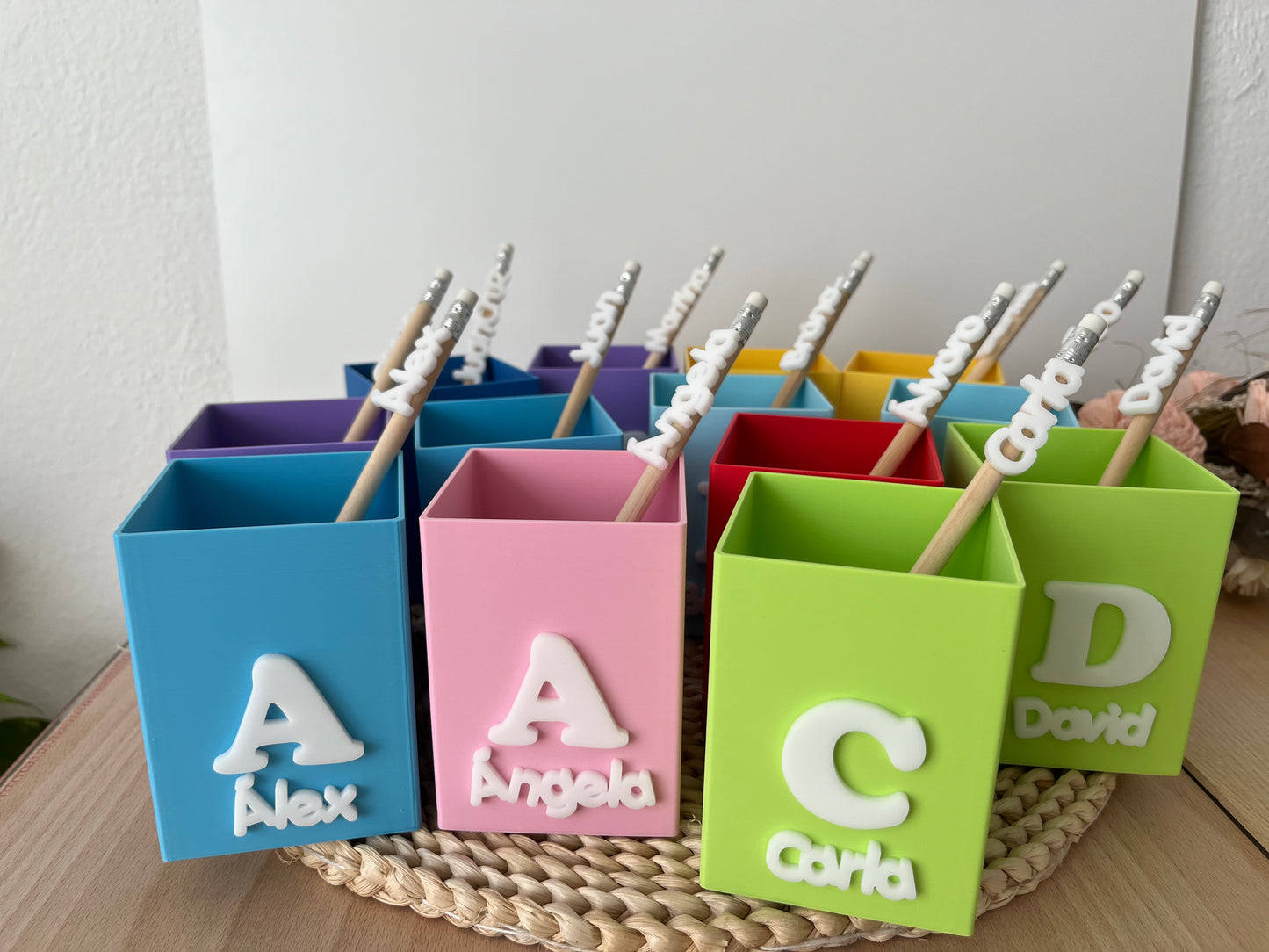 Lapicero color con inicial