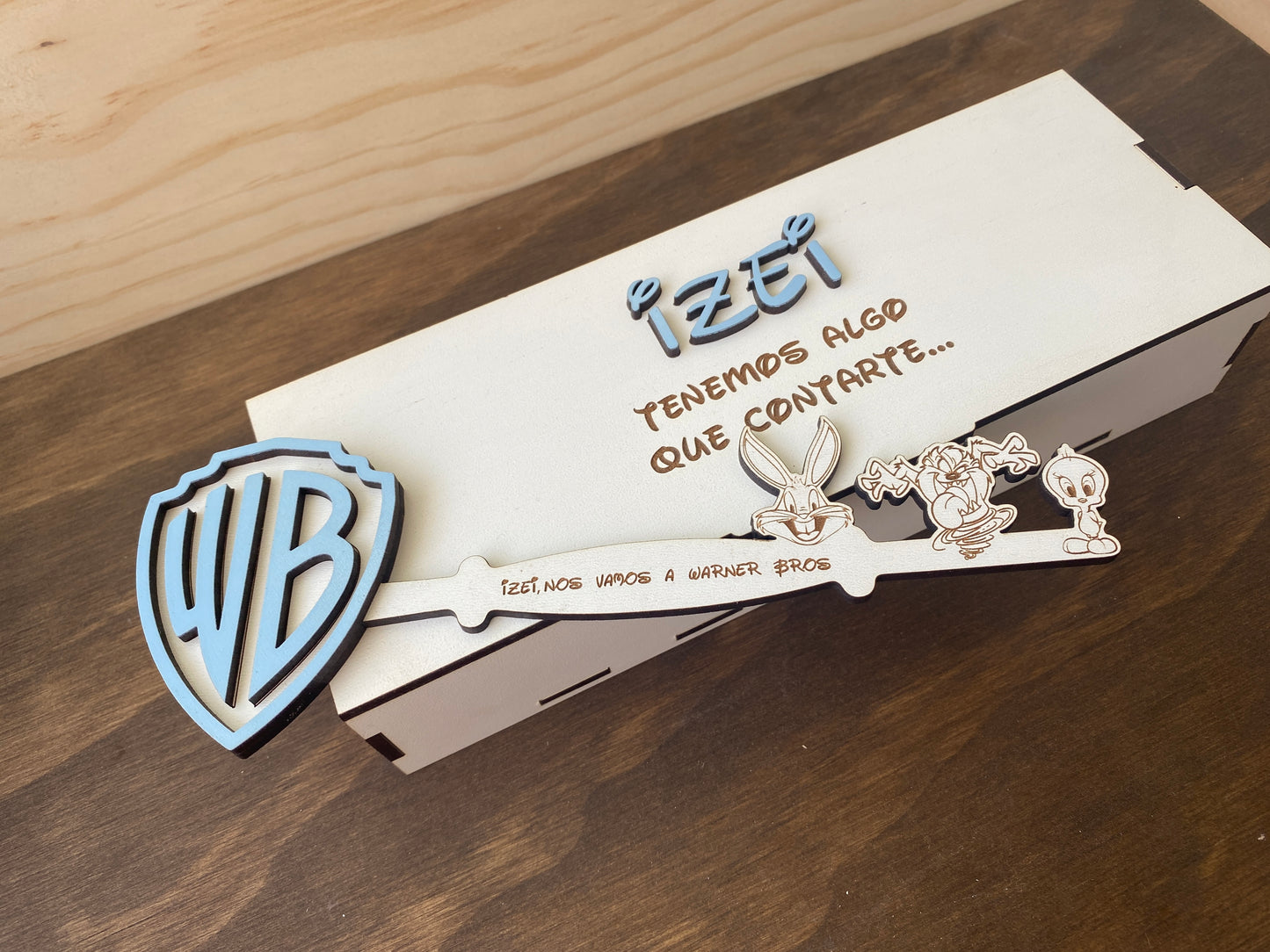 Llave viaje sorpresa warner