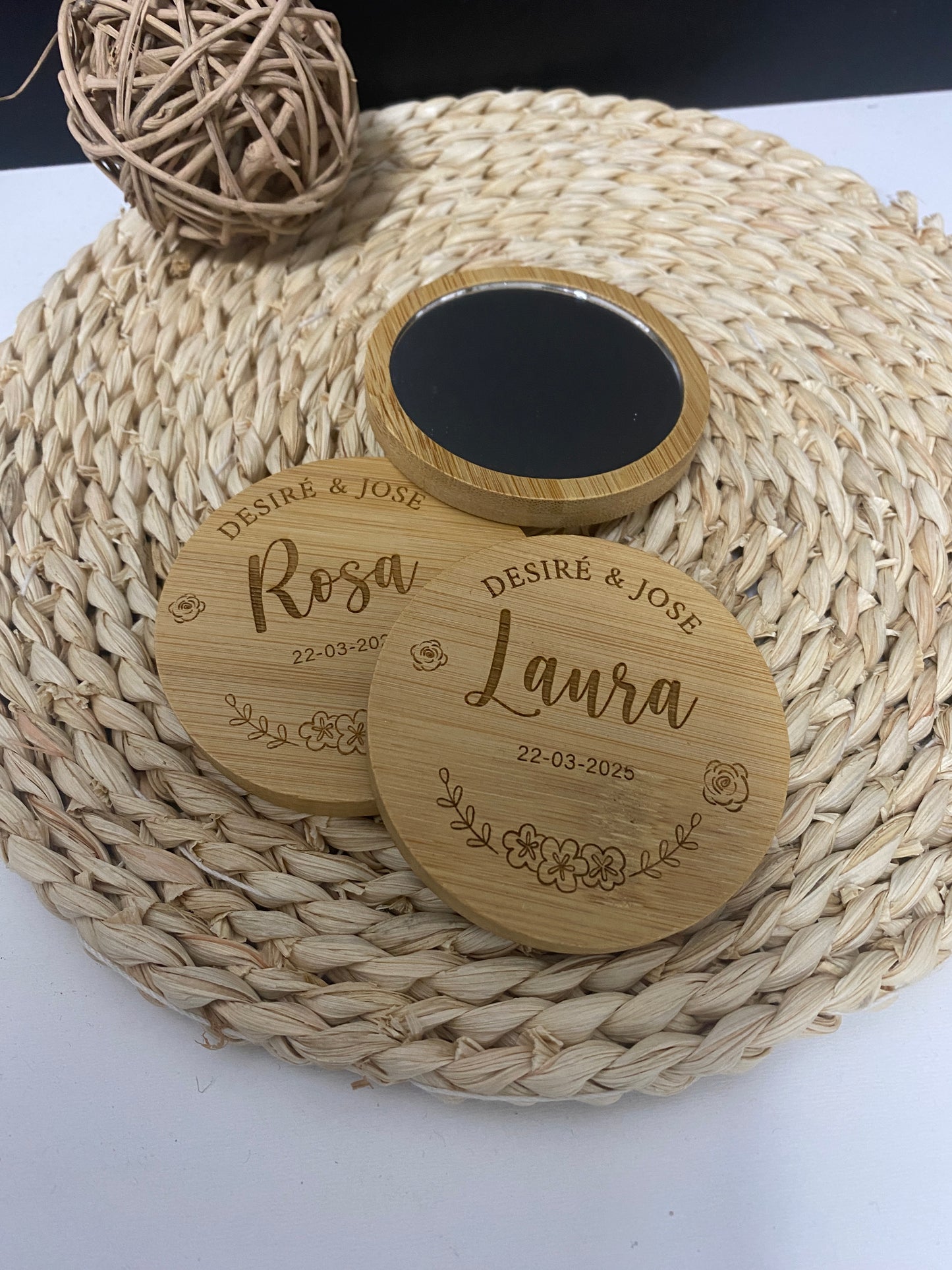 Marcasitio espejo de madera