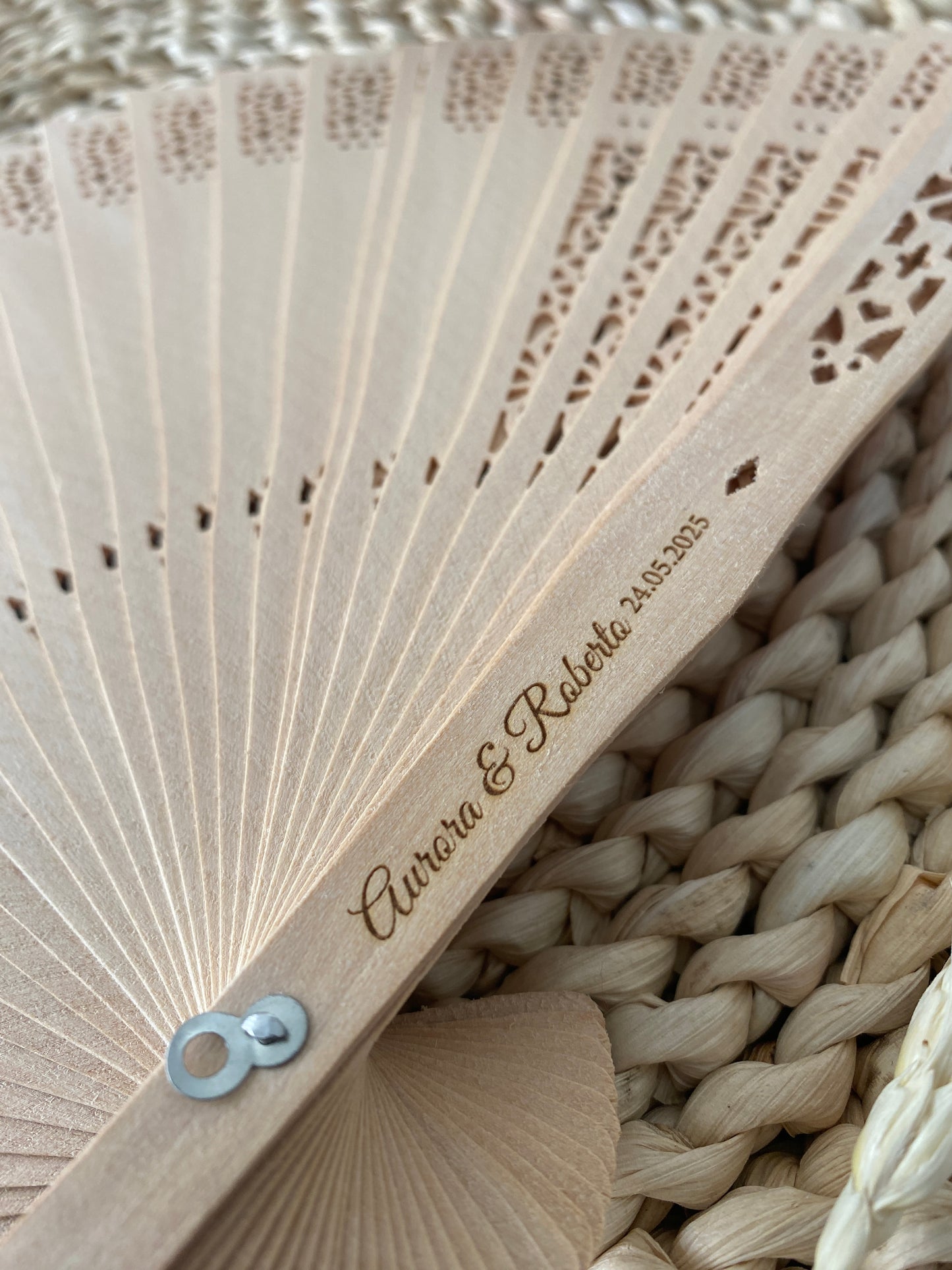 Abanico de madera personalizado
